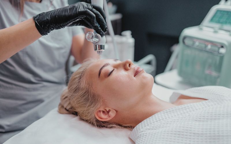 Aqua Facial Platinum